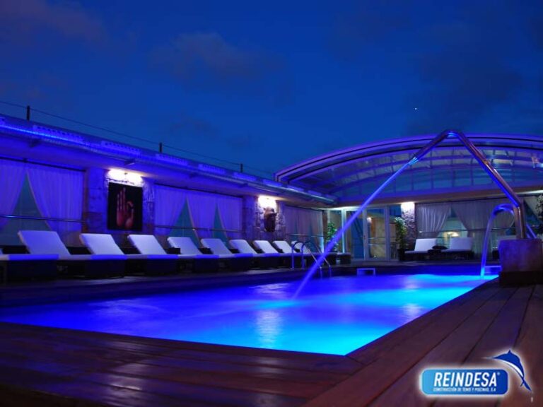 hotel manhatan reindesa 4