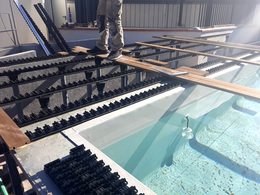 Piscina sobre forjado de un edificio en Barcelona 4